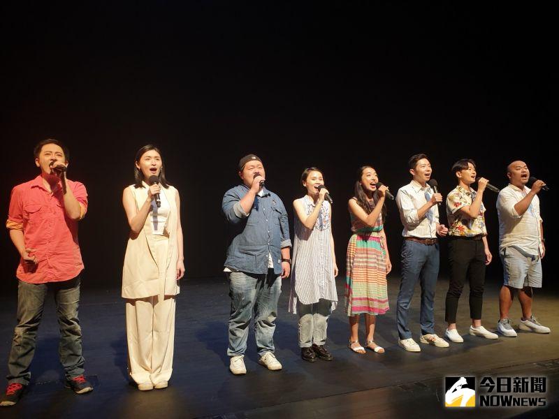 ▲瘋戲樂工作室製作演出3場「台灣有個好萊塢」音樂劇,今天赴台中國家歌劇院彩排。(圖/金武鳳攝,2020.7.13)