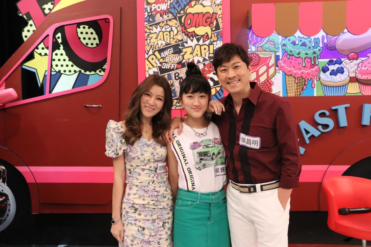 ▲曾雅蘭（左起）、侯賽蕾和侯昌明上《小明星大跟班》。（圖／中天提供）