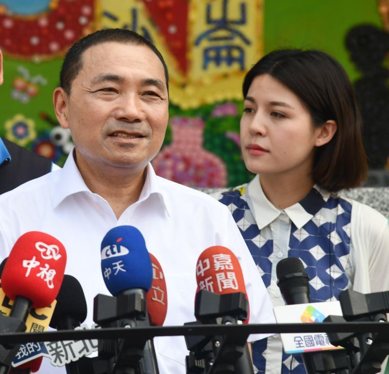 ▲當年曾與周幼偉共事的新北市長侯友宜強調,每位警察都很辛苦,面對治安,全民都有責任一起與警察並肩作戰。(圖/記者陳志仁攝影)