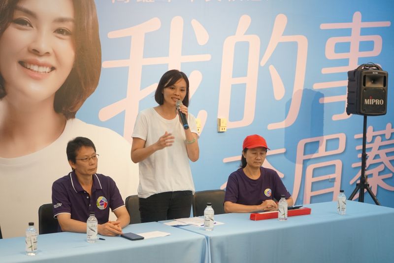 ▲國民黨高雄市長補選候選人李眉蓁批評民進黨高雄市長補選後選人陳其邁的科技政策是複製貼上,並強調她會提出讓大家非常有感的政策,請大家拭目以待。(圖/國民黨高雄市長補選候選人李眉蓁競選總部提供)