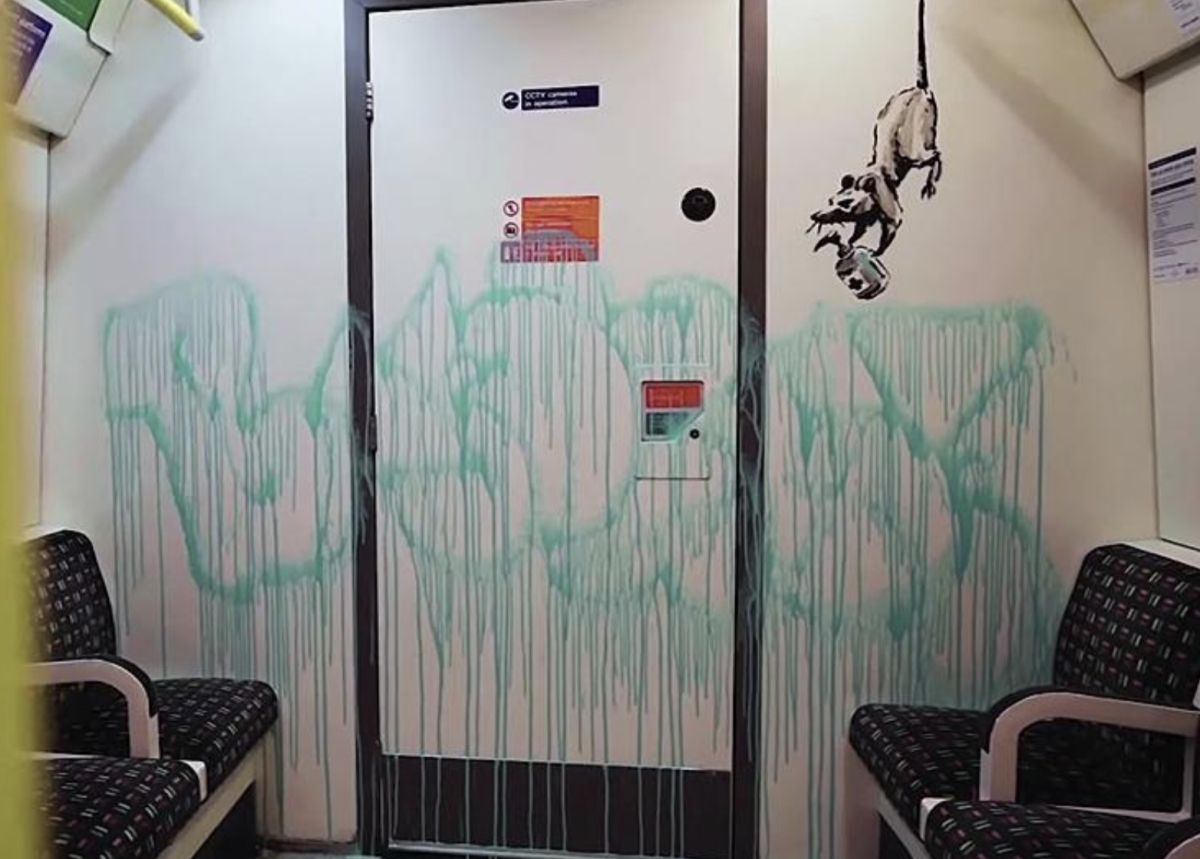 ▲英國知名塗鴉藝術家班克西（Banksy）新作品。（圖／翻攝The Art Newspaper）