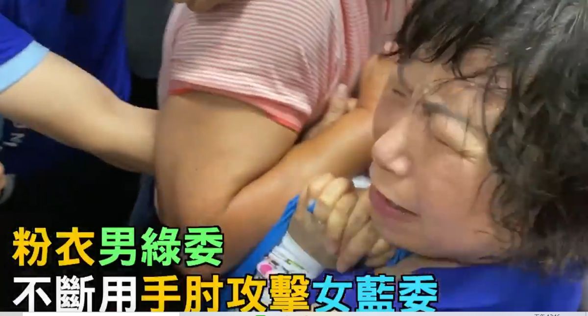 ▲葉毓蘭張貼影片，指控陳歐珀對她襲胸。 (圖/葉毓蘭辦公室提供)