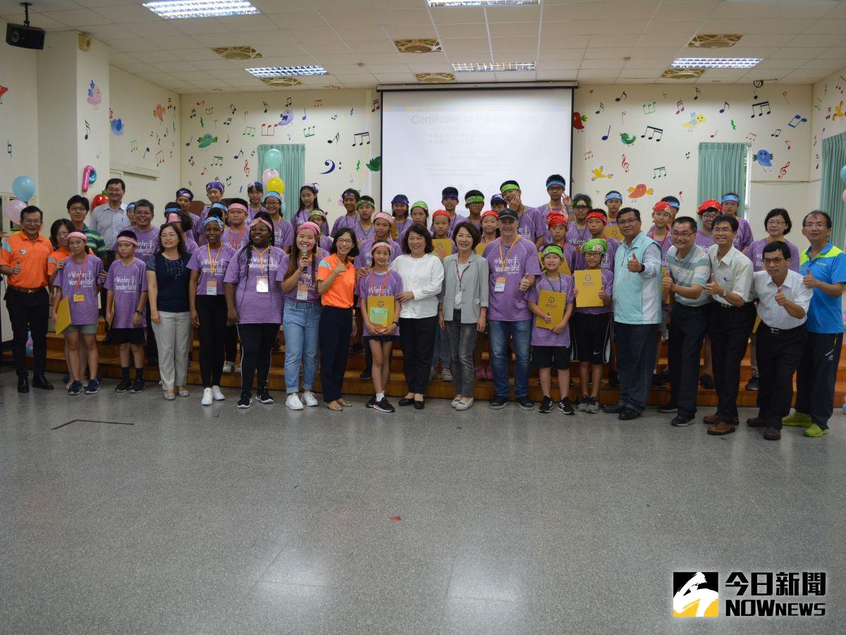 ▲潤式英語特色營隊結業式合照。（圖／記者郭政隆攝影2020.7.15）