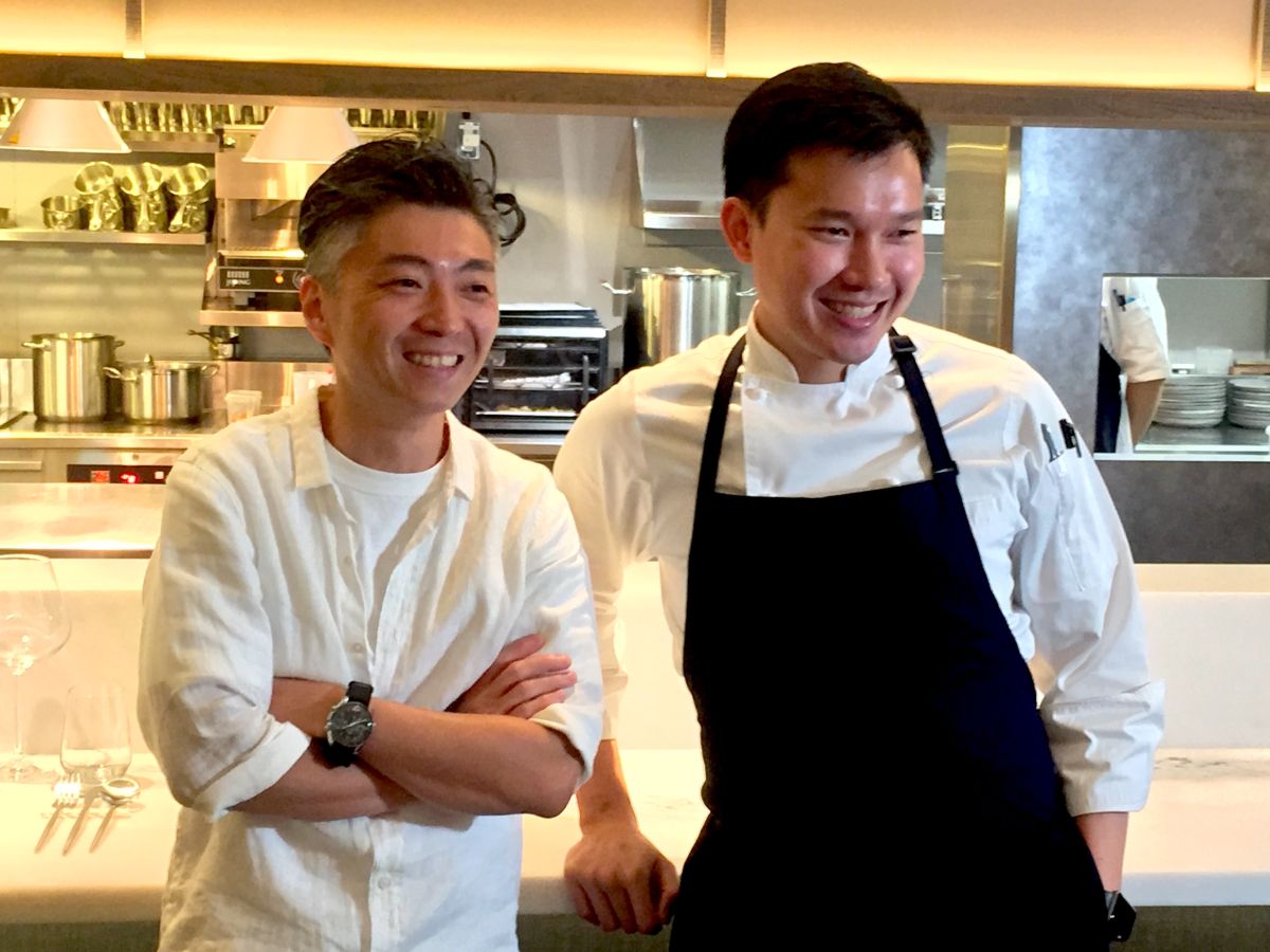 ▲台灣知名米其林星級主廚林泉 Richie （左）與泰國家喻戶曉的廚神聯手，將在明（16）日開幕新品牌泰式料理餐廳，右為新餐廳主廚帕德。（圖／記者黃仁杰攝,2020.07.15）