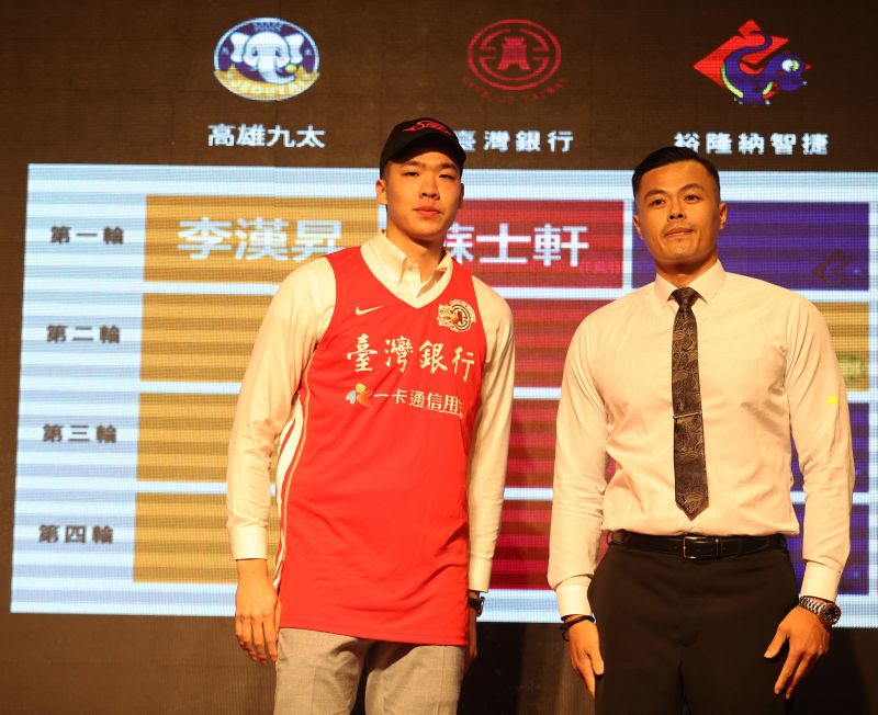 ▲第18屆SBL新人選秀會,台銀榜眼蘇士軒。(圖/中華籃協提供)
