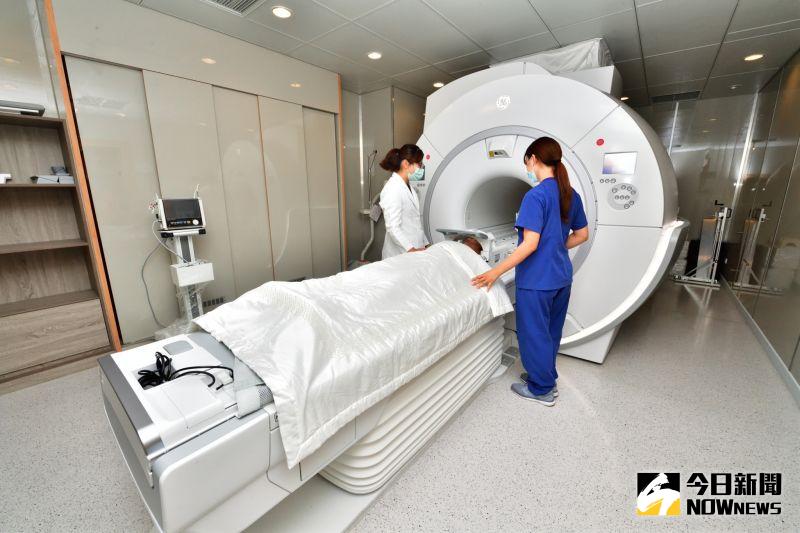 ▲員榮醫療體系員生醫院再度斥資6千多萬元增購高階磁振造影、數位乳房攝影以及雙能量骨質密度檢查等最新儀器。(圖/記者陳雅芳攝,2020.07.15)