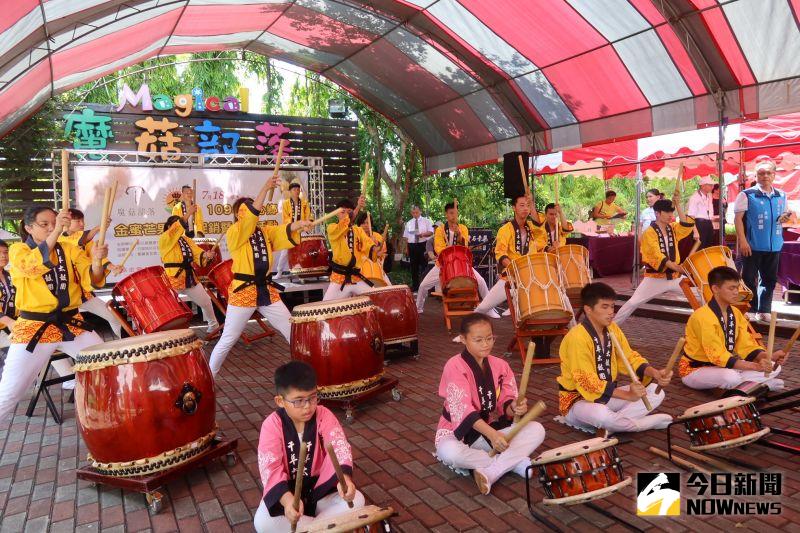 ▲村上國小太鼓隊演奏太鼓揭開序幕。（圖／記者陳雅芳攝，2020.07.18）