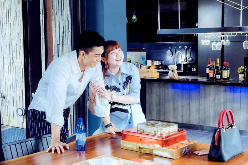 ▲王家梁(左)、喬雅琳飾演兄妹。(圖