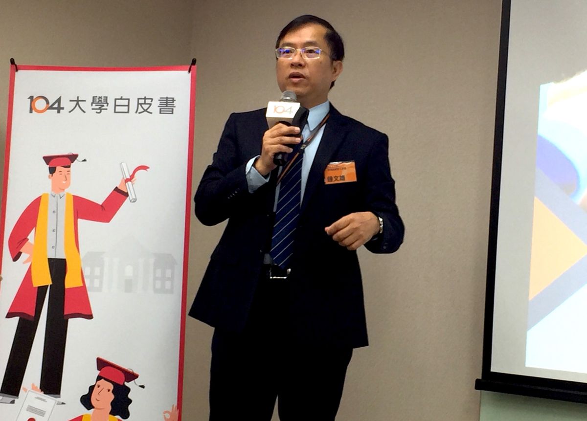 ▲鍾文雄分析，過去在半導體產業來說，對任用的新鮮人學校一般還是停留在台成清交，但此次調查發現，明星科大也相當傑出。（圖／記者黃仁杰攝,2020.07.22）