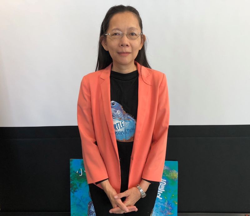 ▲海洋委員會海洋保育署署長黃向文說明該署在高雄市旗津等海域採樣監測水質的情形。(資料照/記者黃守作攝)