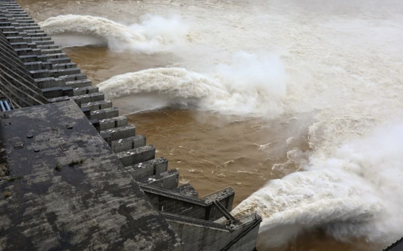 長江2020年第3號洪水來襲　三峽大壩情況危急
