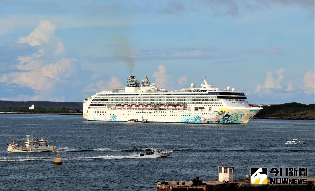 ▲林右昌期待「大基隆觀光圈」能以基隆「海洋國門」的優勢，具體整合郵輪、台灣好行、觀光巴士等多元運具，延伸發展性。（示意圖／記者張塵攝，2020.07.27）