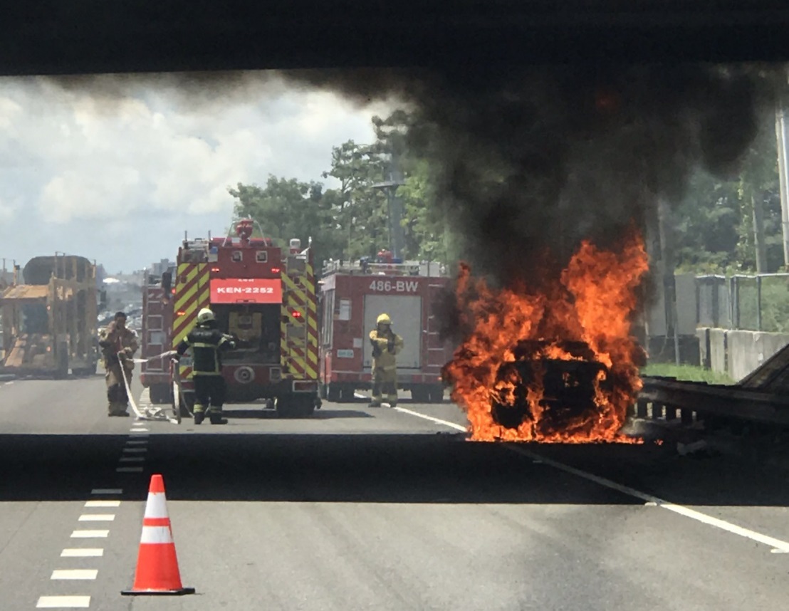 ▲隨著夏日到來，氣溫升高，國道發生火燒車相關事故增加。（圖／記者陳聖璋翻攝）