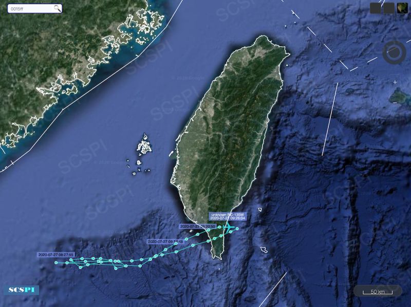 ▲美國軍機疑似在27日上午於台灣西南部海域航行。（圖／翻攝自／SCS