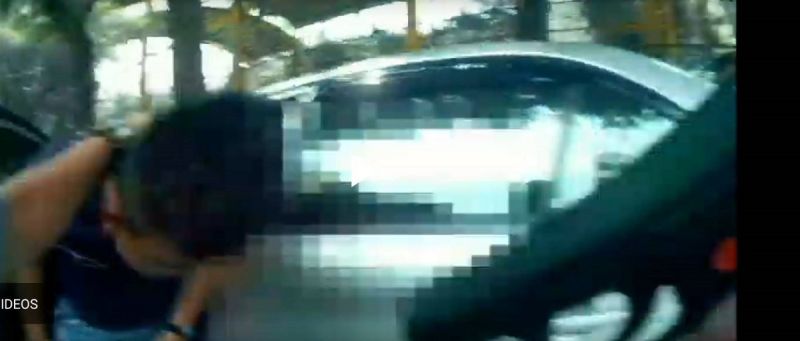 ▲高雄市警方在高雄市六合一路持槍查捕車手。(圖/記者郭凱杰翻攝,2020.07.28)