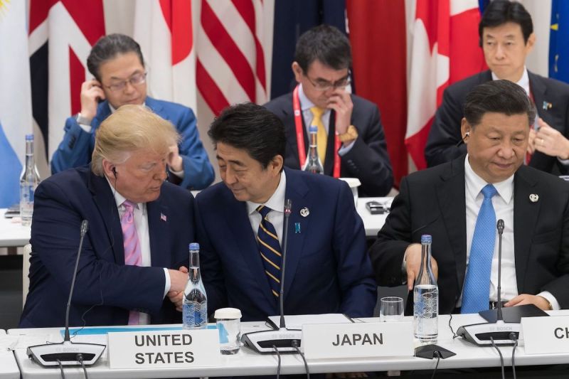 ▲由於日本企業在中國的生產線,受到疫情、美中關係等不穩定因素,逐漸轉移至日本國內或東協各國。圖為G20會議。(圖/翻攝自