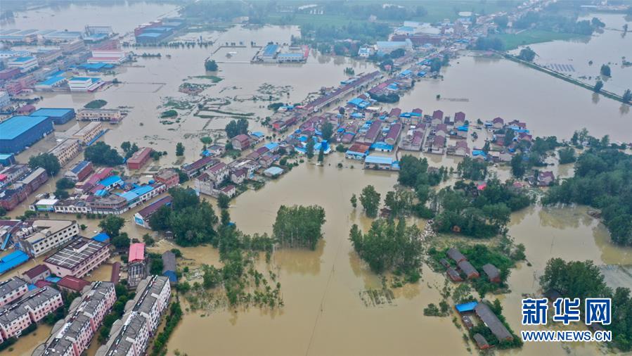 ▲中國氣象局氣候服務首席周兵今天表示，在今年確定出現聖嬰現象下，中國將回歸傳統意義上的「南澇北旱」，因此要高度關注中國今年聖嬰現象與2009至2010年聖嬰現象的相似程度，因為兩者極為相似。圖為安徽。（圖／翻攝自新華網）