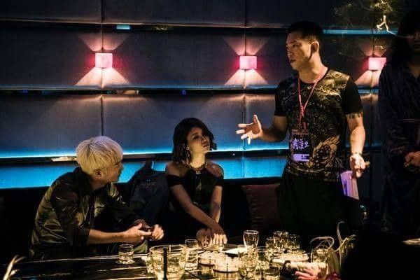 ▲林真亦(中)在《角頭2:王者再起》表現亮眼。(圖/《角頭2》劇照)