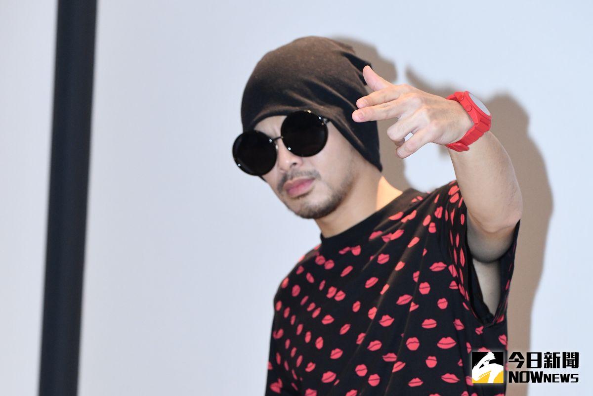 ▲黃明志提到有保險套代言找上門，自爆保險套用量大，期待研究新產品。（圖／記者林柏年攝, 2020.07.30）