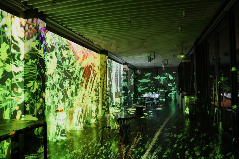 ▲朱銘美術館沉浸式體驗:夜宴。(圖/新北市景觀處提供)