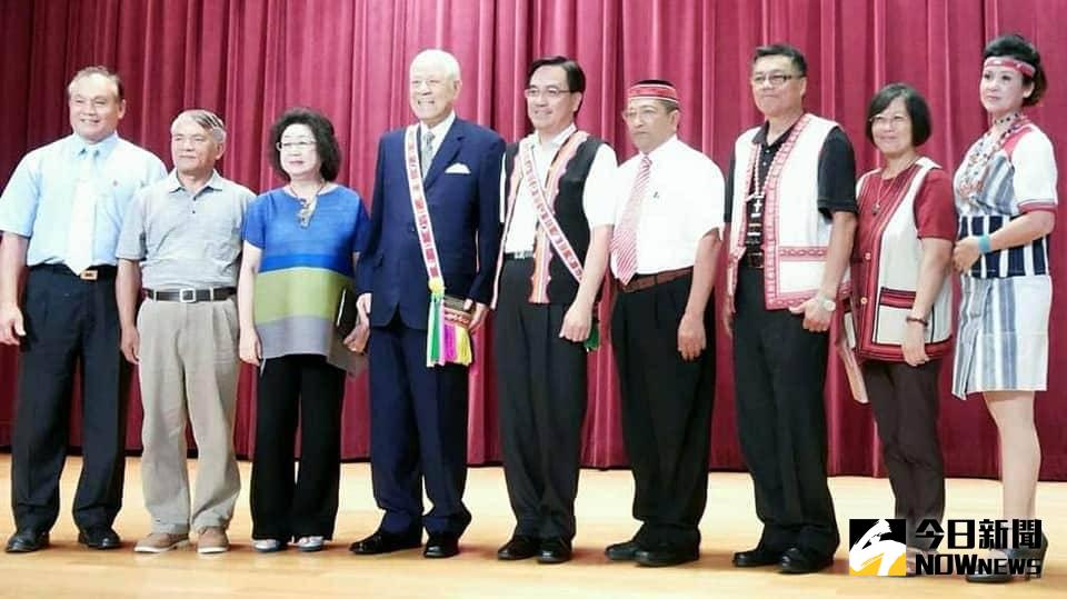 ▲已故李前總統當年為原住民正名運動，費盡心力，讓當時原住民抗爭團體總指揮的夷將・拔路兒回憶時相當感念。（圖／原民會提供）