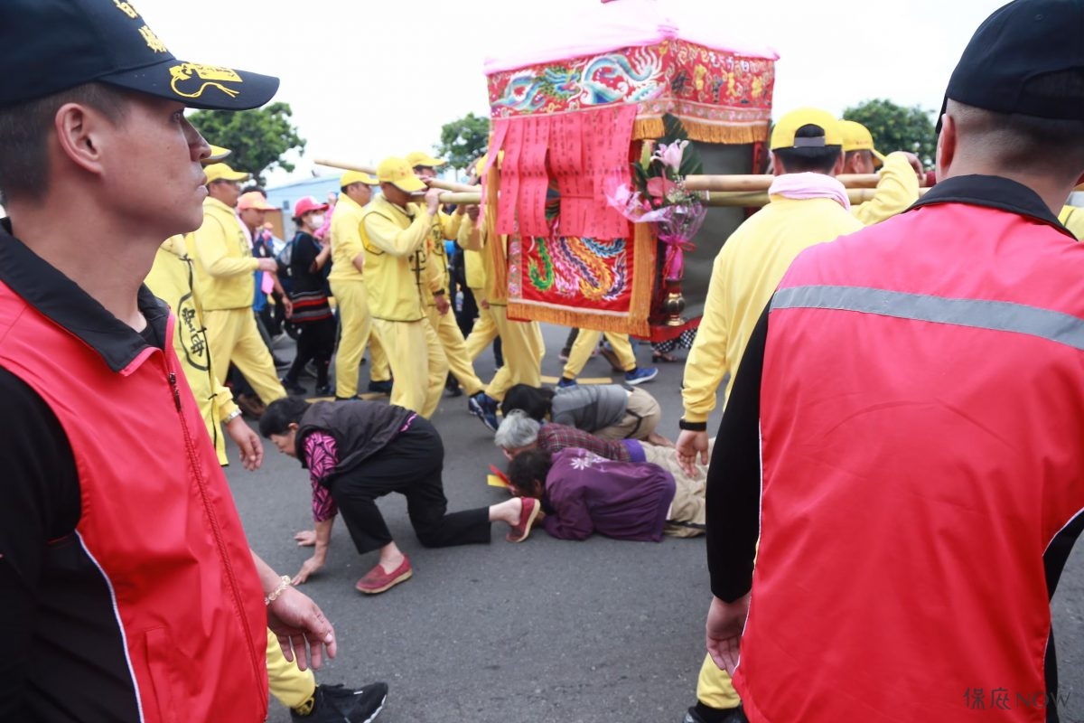 粉紅超跑遇三類人必停下賜福。（圖／保庇NOW資料圖）