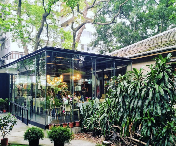 台北最夢幻老宅餐廳！森林絕美玻璃屋成療癒夯點
