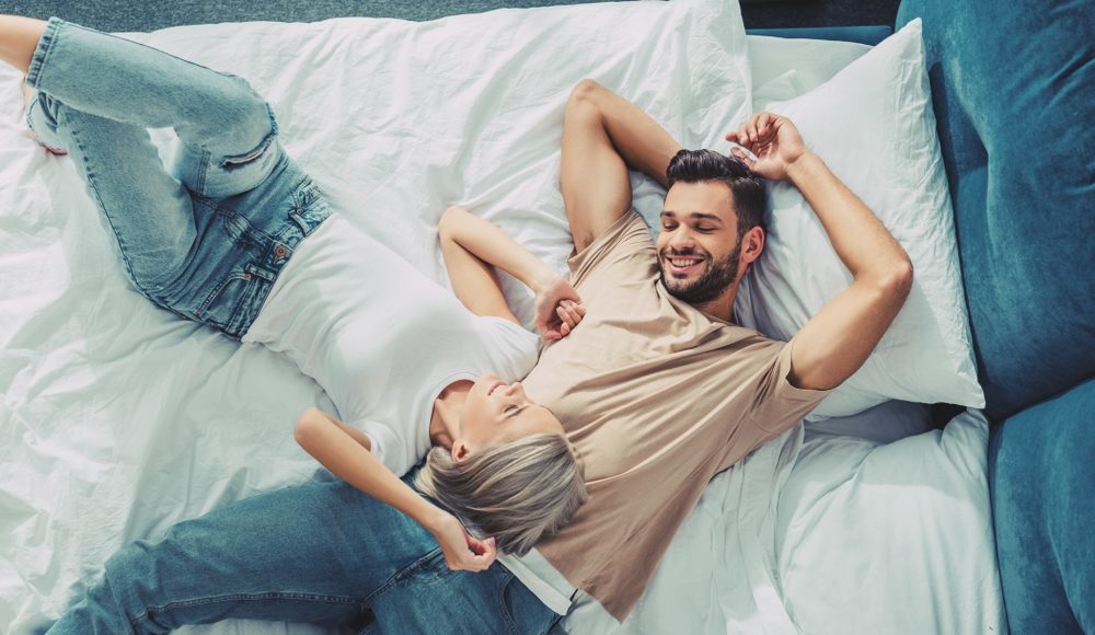  ▲交往的對象，妳會選擇高富帥，還是值得信任的陪伴？（圖／Shutterstock）