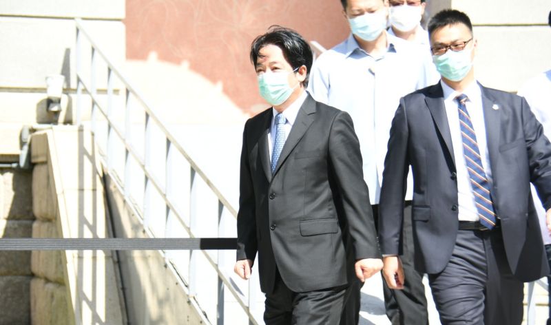 ▲副總統賴清德前往位於台北賓館的李登輝追思會場悼念。(圖/林調遜攝,2020.08.01)