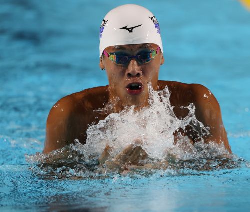 亞運游泳／王星皓預賽2分01秒70！排名分組第2　日本松下知之第一