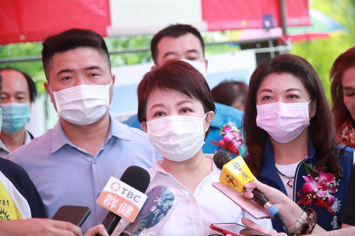 ▲市長盧秀燕主張「全面加強普篩」，力求讓疫情阻絕於境外。(圖／柳榮俊攝2020.8.3)