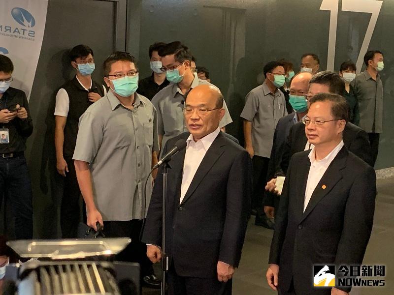 ▲蘇貞昌表示，包括行政團隊和民進黨立法院黨團都堅守底線，沒有讓行賄、施壓得逞，他也予以肯定。(圖/記者康子仁攝)