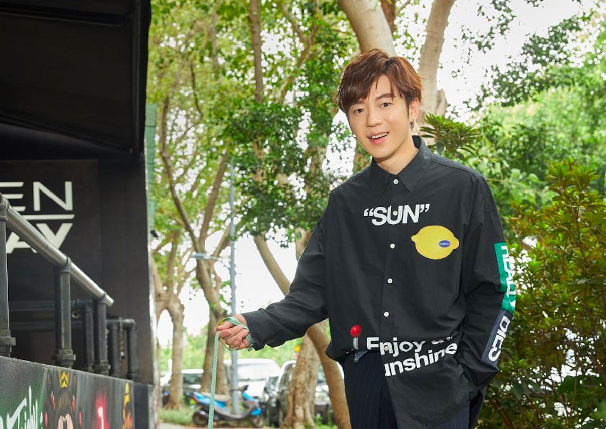 ▲蔣卓嘉去年搬到新家，天天聽到吵架聲，與管理員反應後，才發現竟然住到凶宅。（圖／索尼音樂提供）