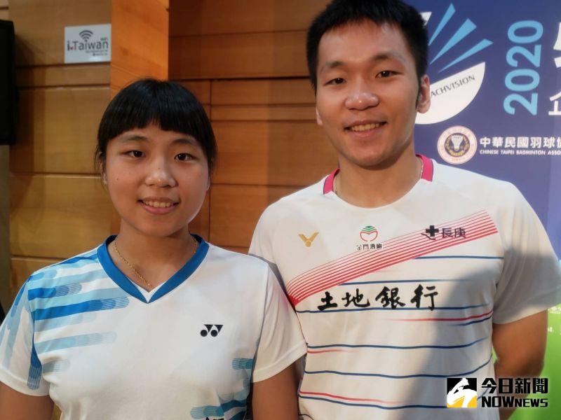 ▲台灣第一男雙李洋和同為選手的妹妹李芷蓁將搭檔出戰排名賽。（圖／黃建霖攝）