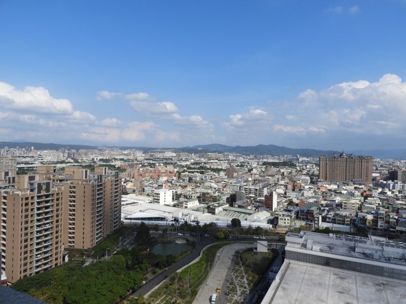 ▲八德區重大建設不斷,網路買方不減。(圖/信義房屋提供)