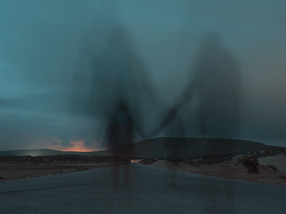 ▲日本一位作家認為鬼魂的壽命只有400年，引發熱議。（示意圖／翻攝自Unsplash）