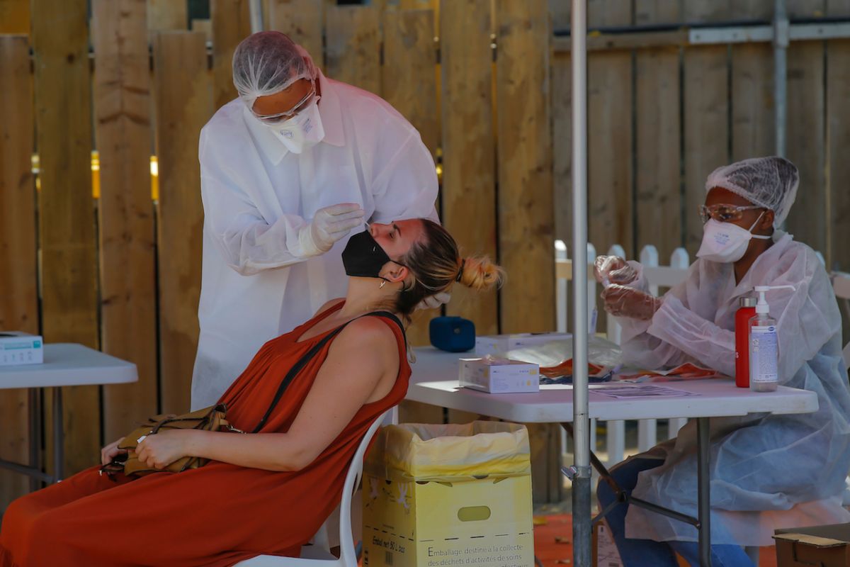 ▲法國自8月初以來，平均每日增1,222宗新冠肺炎確診病例。（圖／達志影像／美聯社）