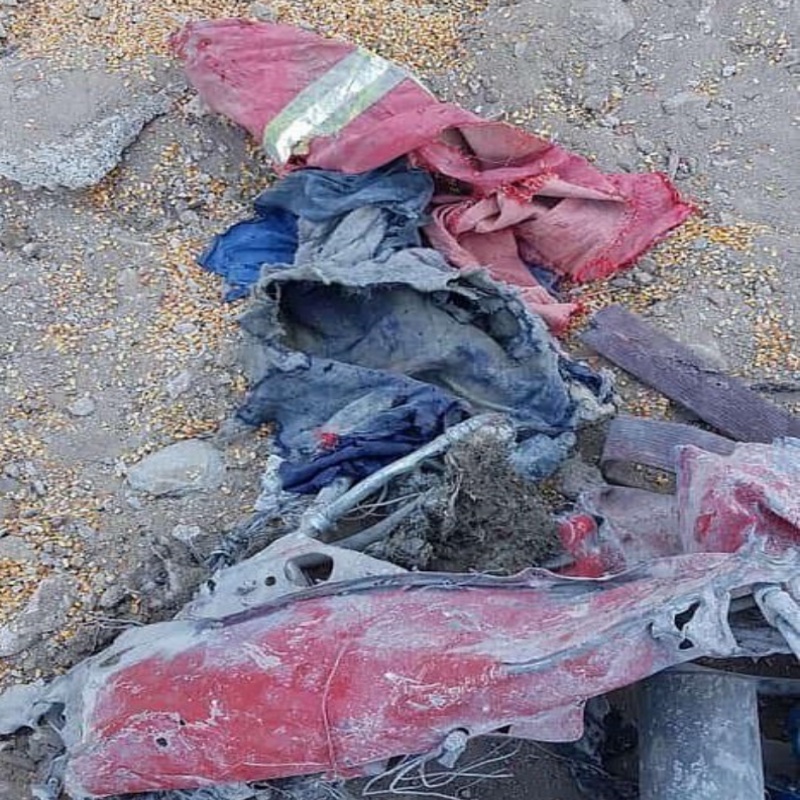 ▲貝魯特大爆炸，事故現場只剩下消防隊員的衣服和機具碎片，外界推測失聯的消防員們恐怕凶多吉少。（圖／翻攝自每日郵報）