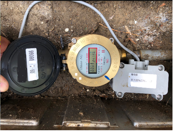 ▲金門自來水廠推動智慧水表，可提供漏水偵漏及警示分析等智慧功能。(圖/金門自來水廠提供)