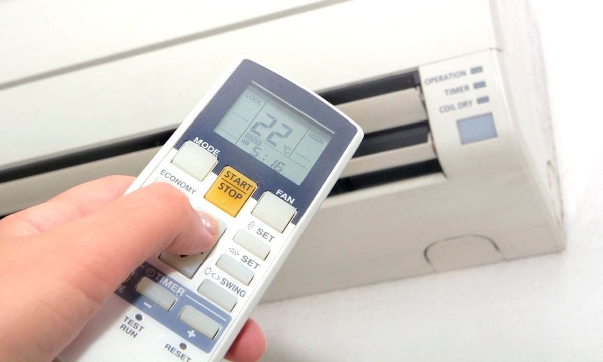 ▲隨著燥熱的夏天到來，冷氣已經成為不少人的「生命線」，卻有一對情侶，因為開冷氣的問題產生爭執。(示意圖／NOWnews資料照)