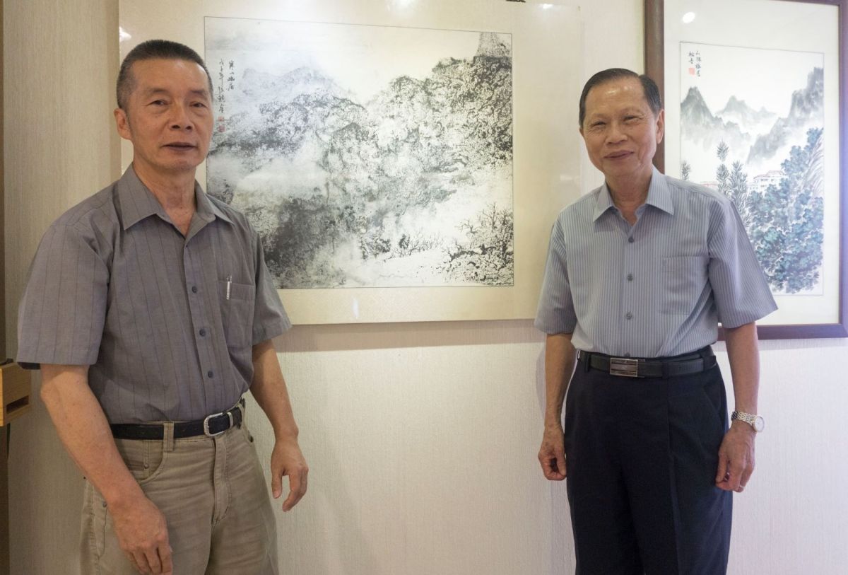 ▲水墨畫家張鎮金師生作品展 ，今天起在萬和宮創意藝廊舉行，作品題材多元，筆韻生動。（圖／萬和宮提供）