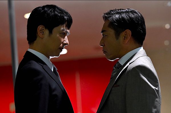 ▲堺雅人(左)要求香川照之跟自己合作。(圖/翻攝TBS官網)