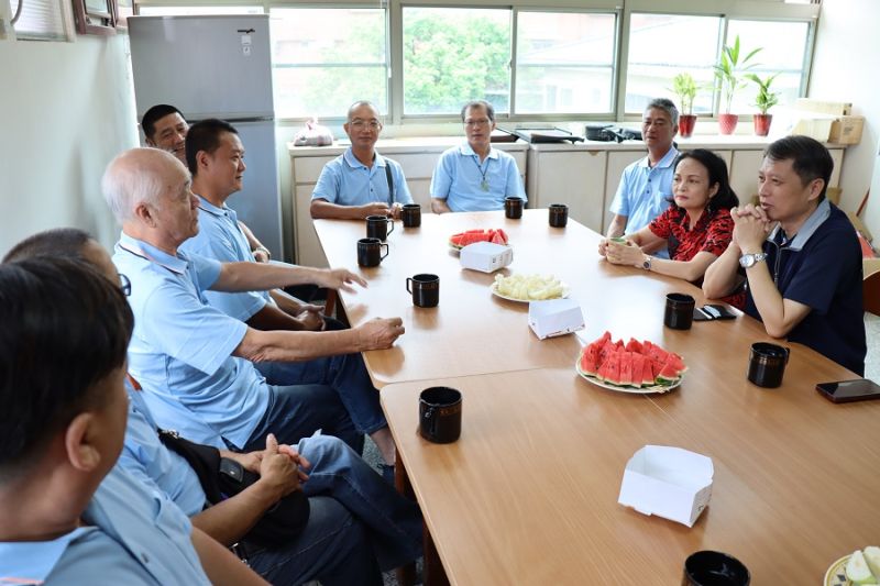 瑞芳原住民老屋「逢雨即漏水」!新北職業工會協助搶修
