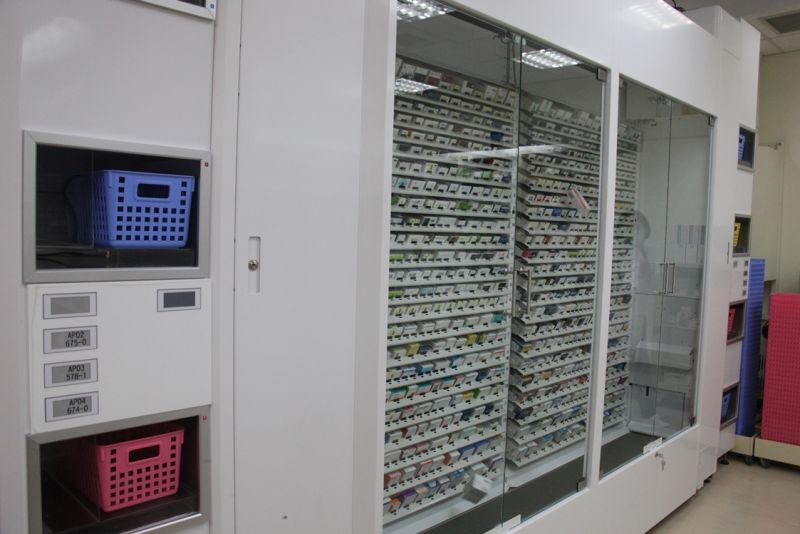 ▲全自動盒裝調配機。(圖/成大醫院提供)