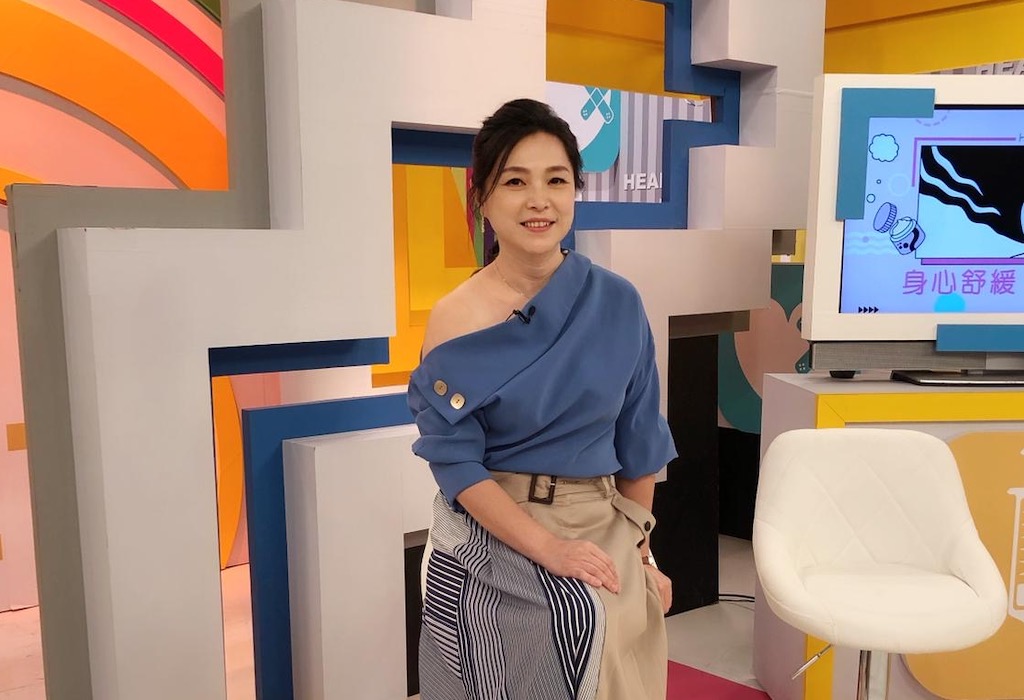 ▲張鳳書已邁入更年期，每天定期吃荷爾蒙。（圖／源鑛娛樂提供）