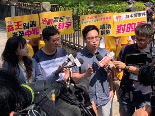 ▲唐平榮表示,王浩宇這種愛用鍵盤自稱台派,卻不斷陷台派隊友於不義的發言,只會讓越來越多人想要罷免他。(圖/罷王總部提供)