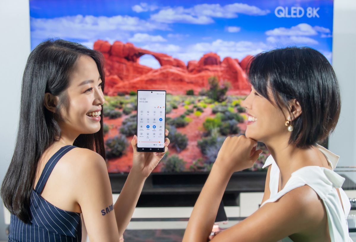 ▲Galaxy Note20 5G系列提供使用者強大的5G及Wi-Fi6效能，讓使用者輕鬆瀏覽高畫質影像。（圖／三星電子提供）