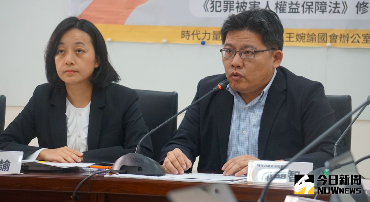 ▲時力15日將進行決策委員重選登記，立委王婉諭（左）與邱顯智都表態參選。（圖／記者呂炯昌攝.2020.08.15）