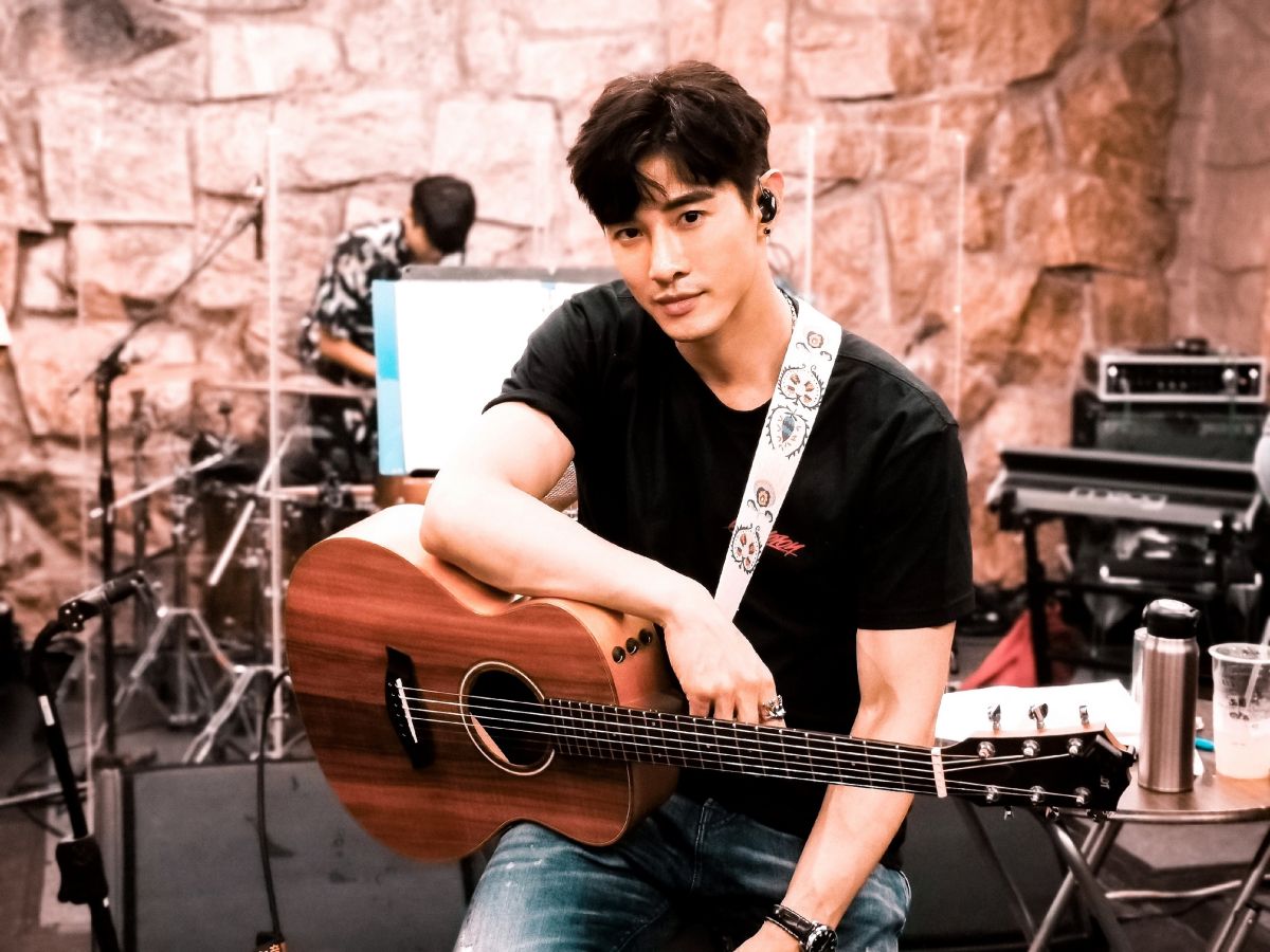 ▲張立昂為了演唱會、戲劇演出，一天只睡4小時，而他近來公布嘉賓人選是在戲劇中與他是「情敵」的連晨翔。（圖／索尼音樂提供）