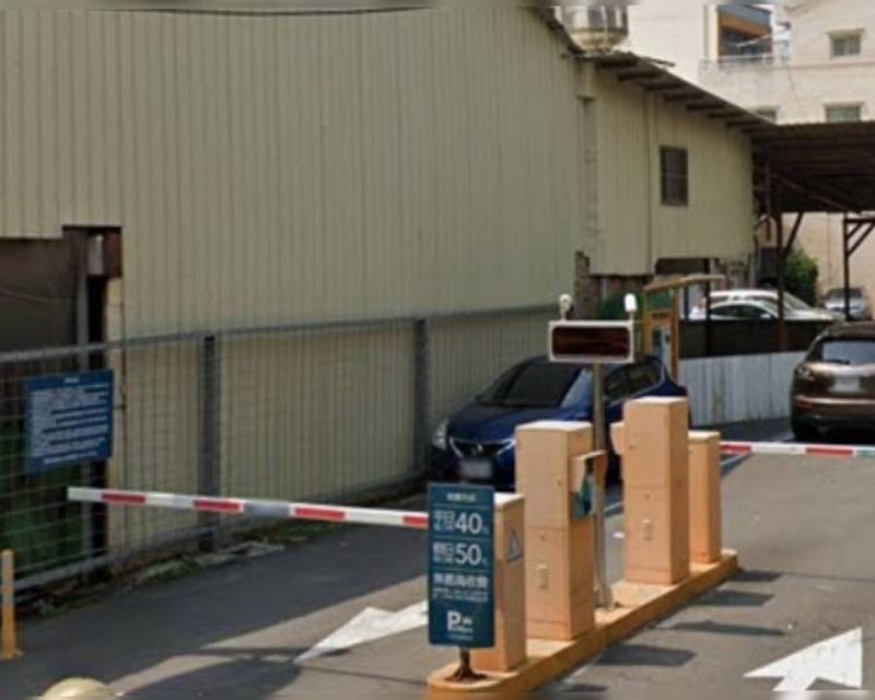 ▲原PO想開車去拿錢包,卻發現停車場「10分鐘內」,還是要繳40元。(示意圖/記者陳雅芳翻攝,2020.08.14)